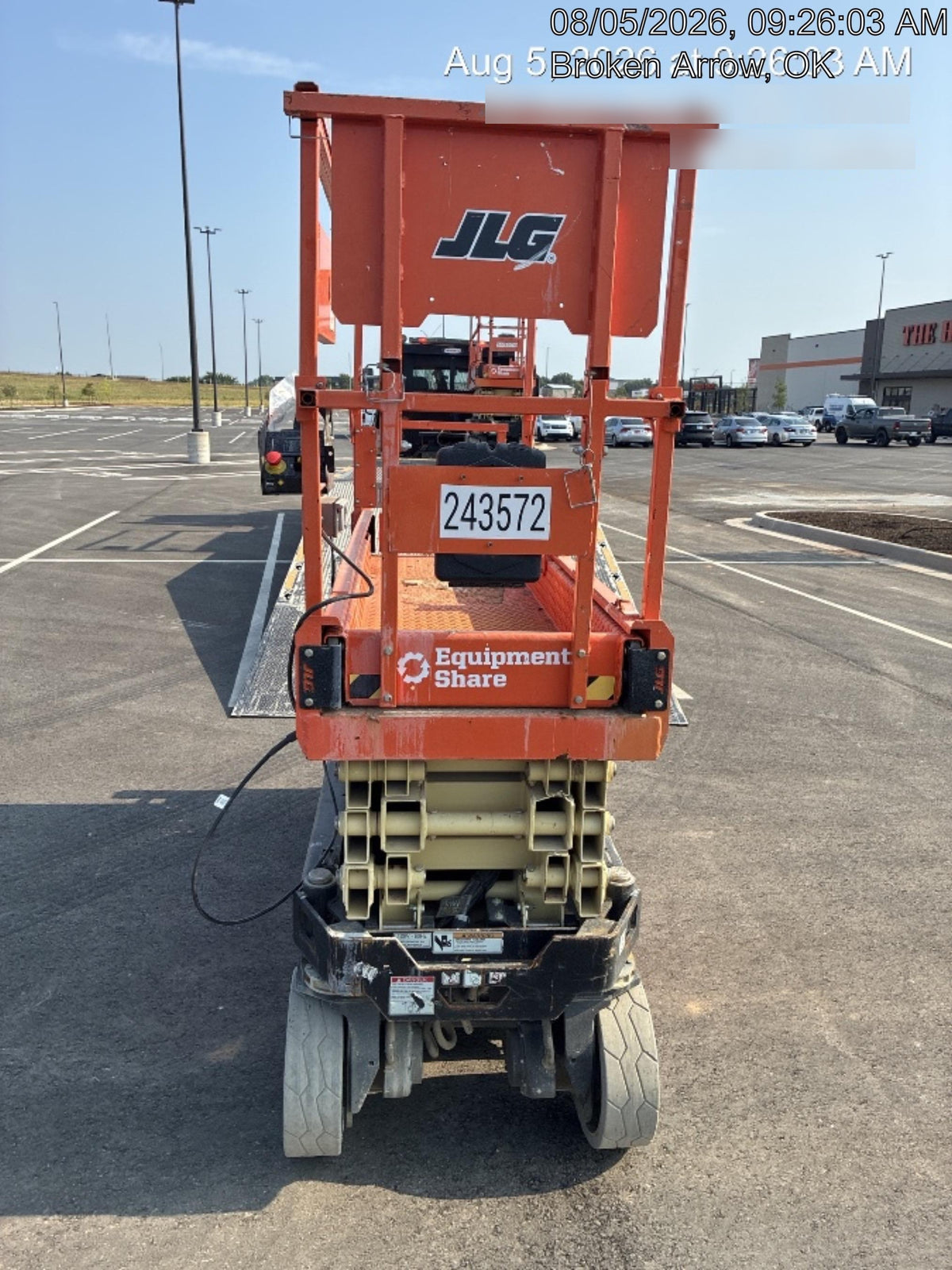 2022 JLG ES2632