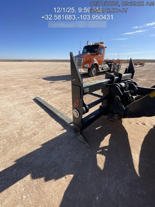 2024 SOLESBEE 96" Loader Fork Carriage - Solesbee