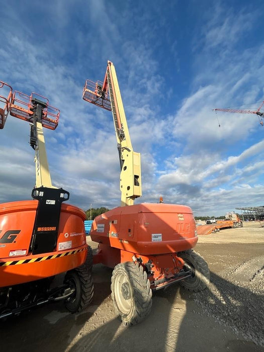 2019 JLG 860SJ