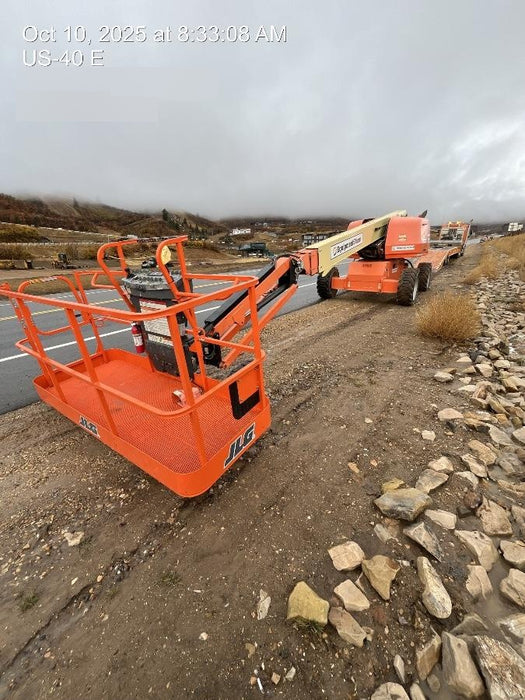 2019 JLG 660SJ