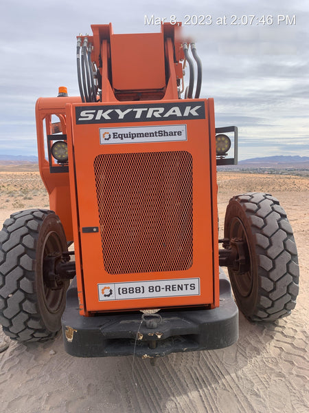 2021 JLG 6036