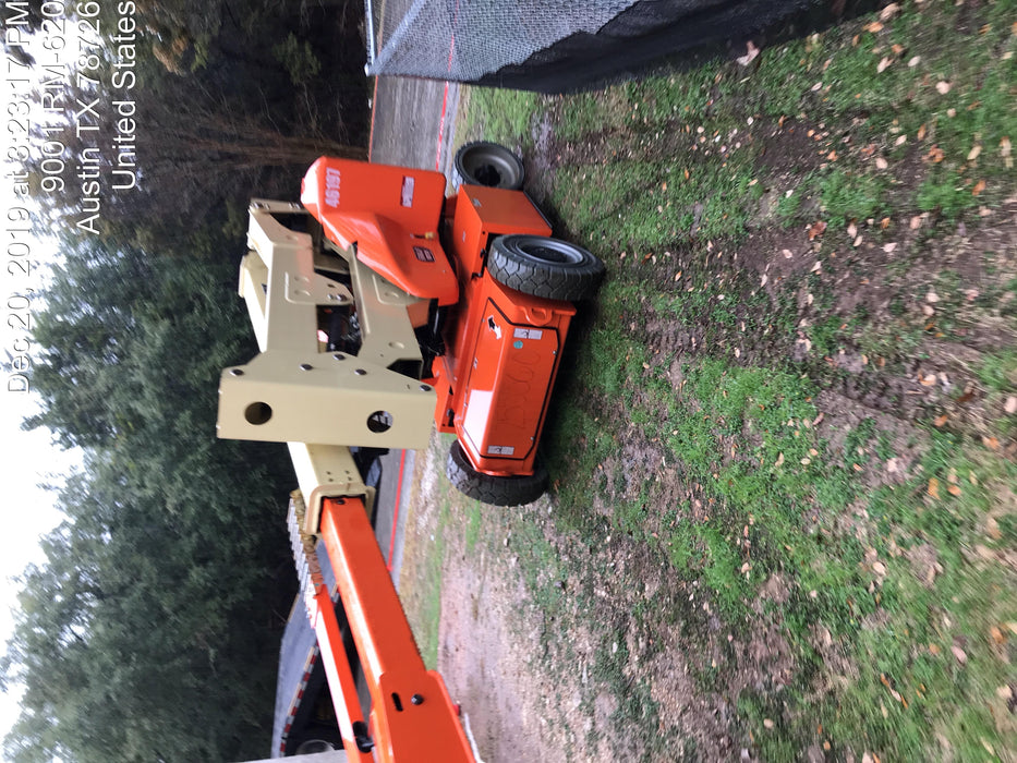 2019 JLG E400AJPN