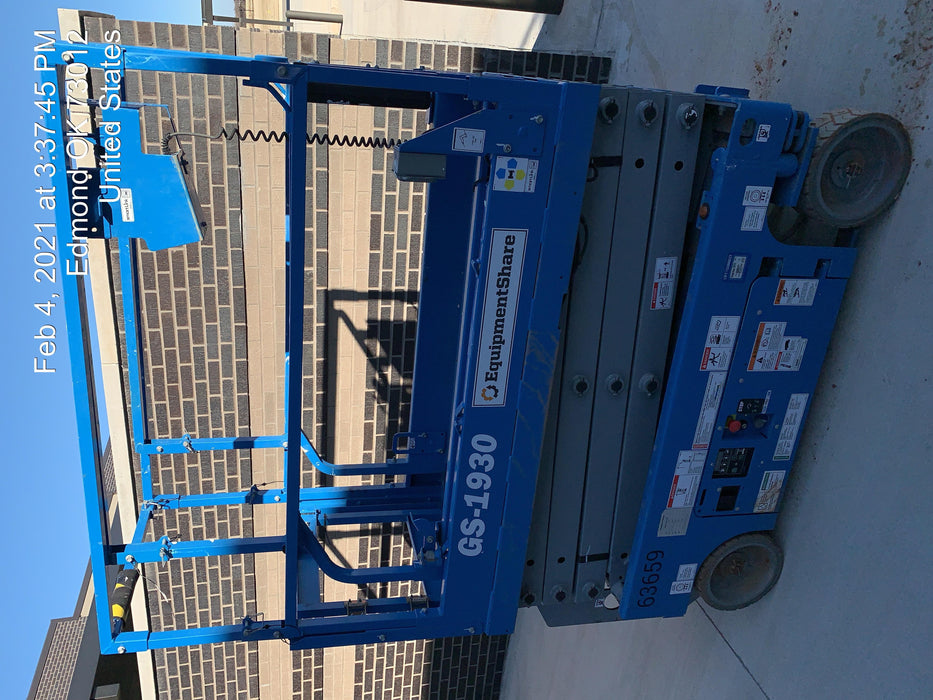 2020 Genie GS-1930 Solid Non Marking Tires, Beacon, Folding rails with half height swing gate