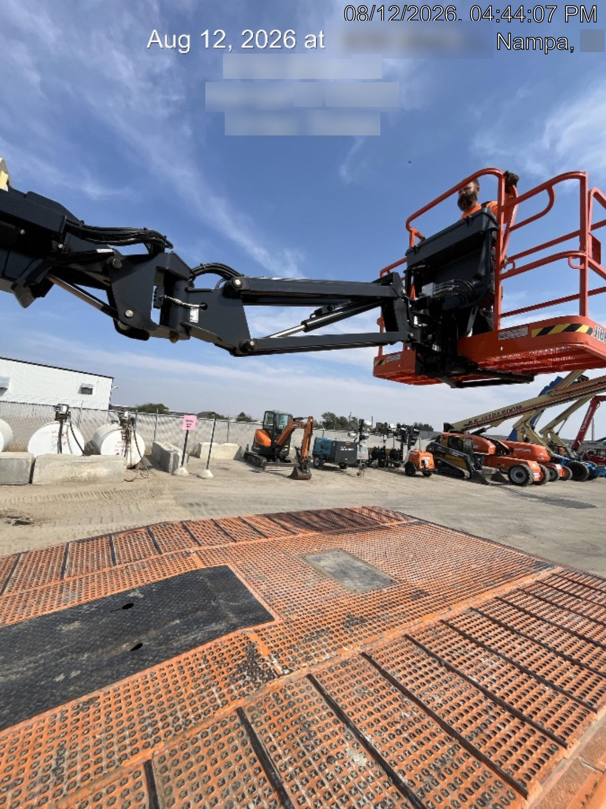 2026 JLG EC600SJP