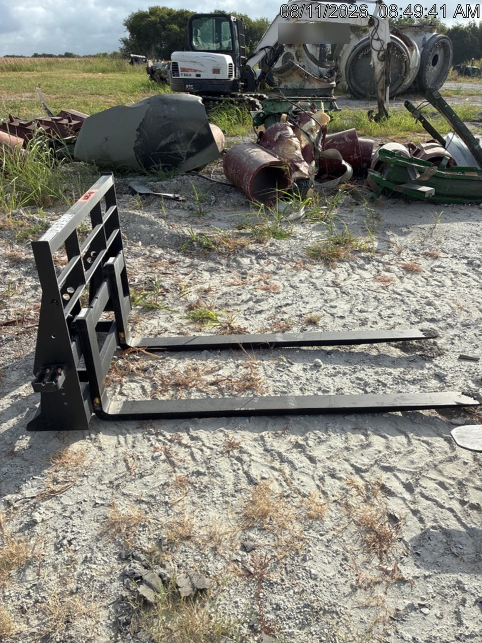 2026 ARROW MATERIAL HANDLING 72" Pallet Forks - Arrow