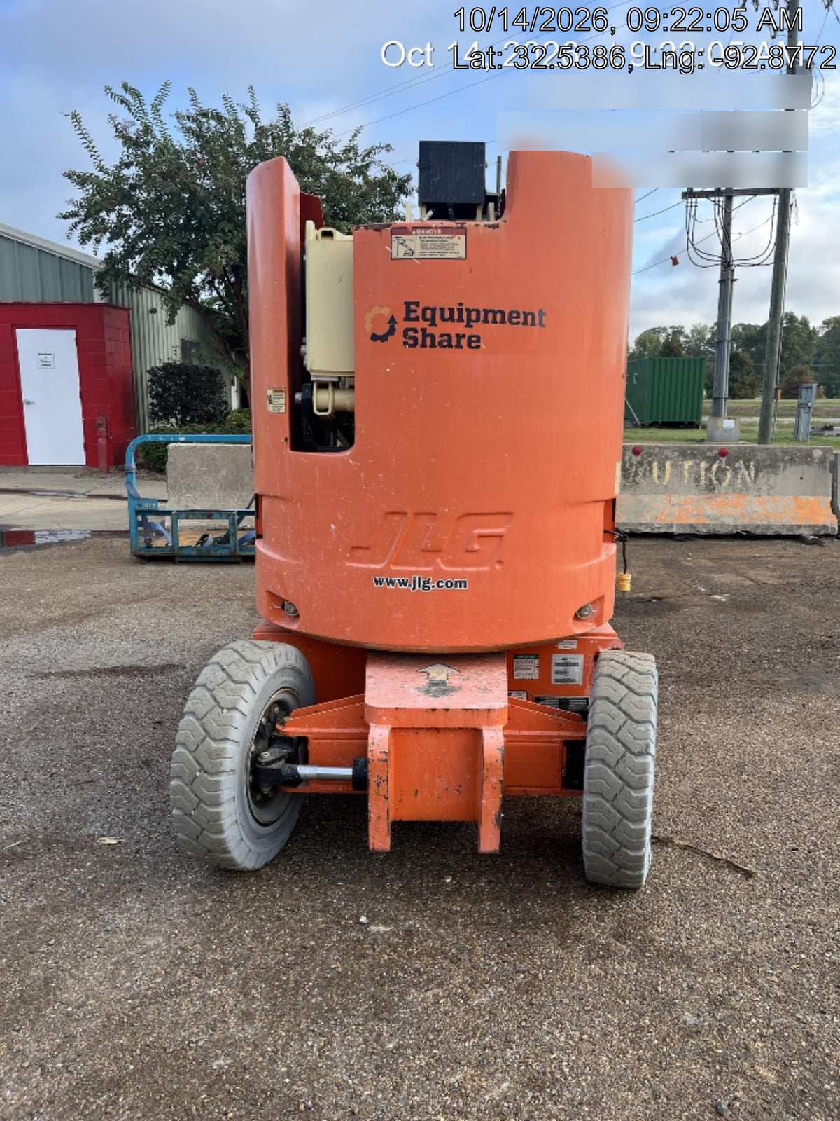 2019 JLG E300AJP