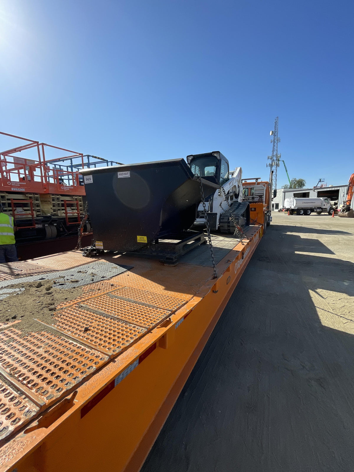 2020 STAR INDUSTRIES M-1820 - Self-Dump Hopper