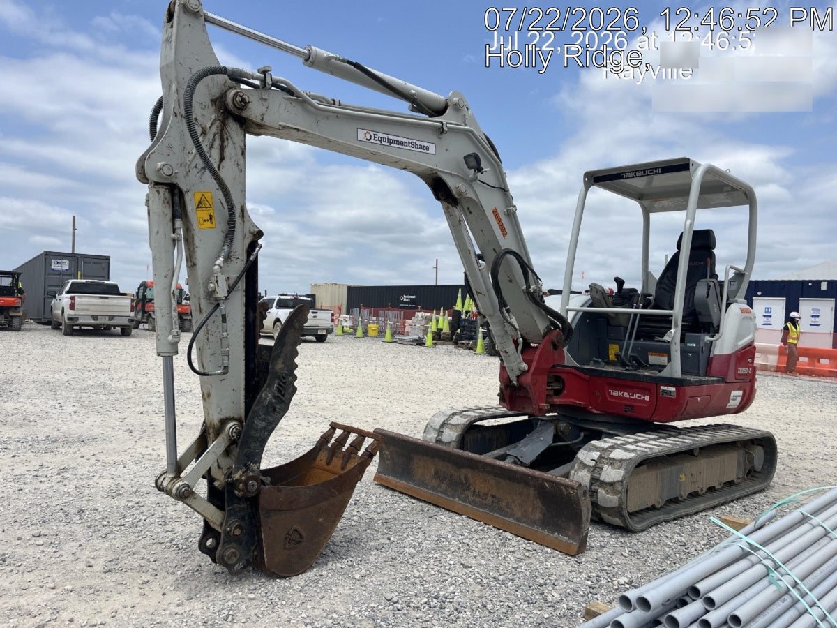 2022 TAKEUCHI TB250-2R