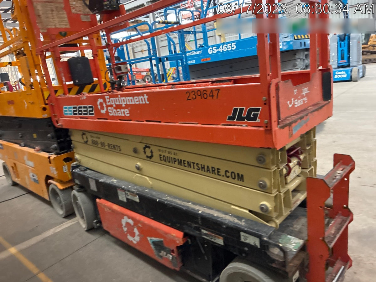 2022 JLG ES2632