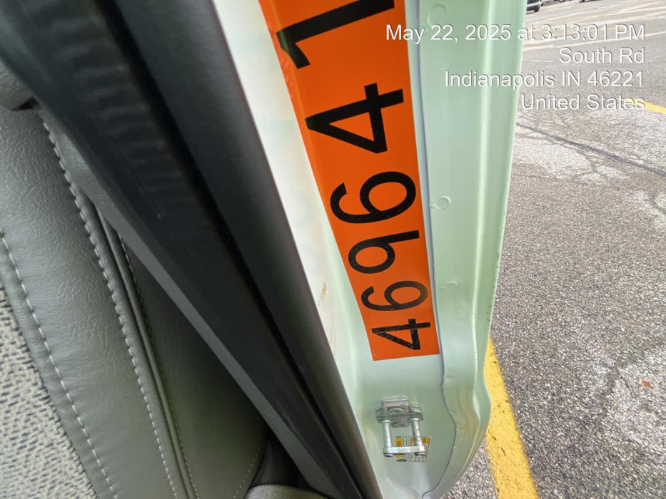 2024 CHEVROLET Express Van - Rental