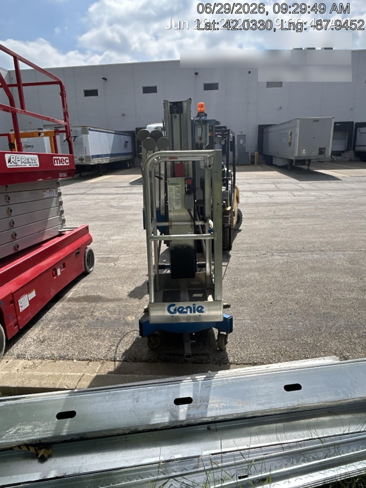 2021 GENIE AWP-30S DC