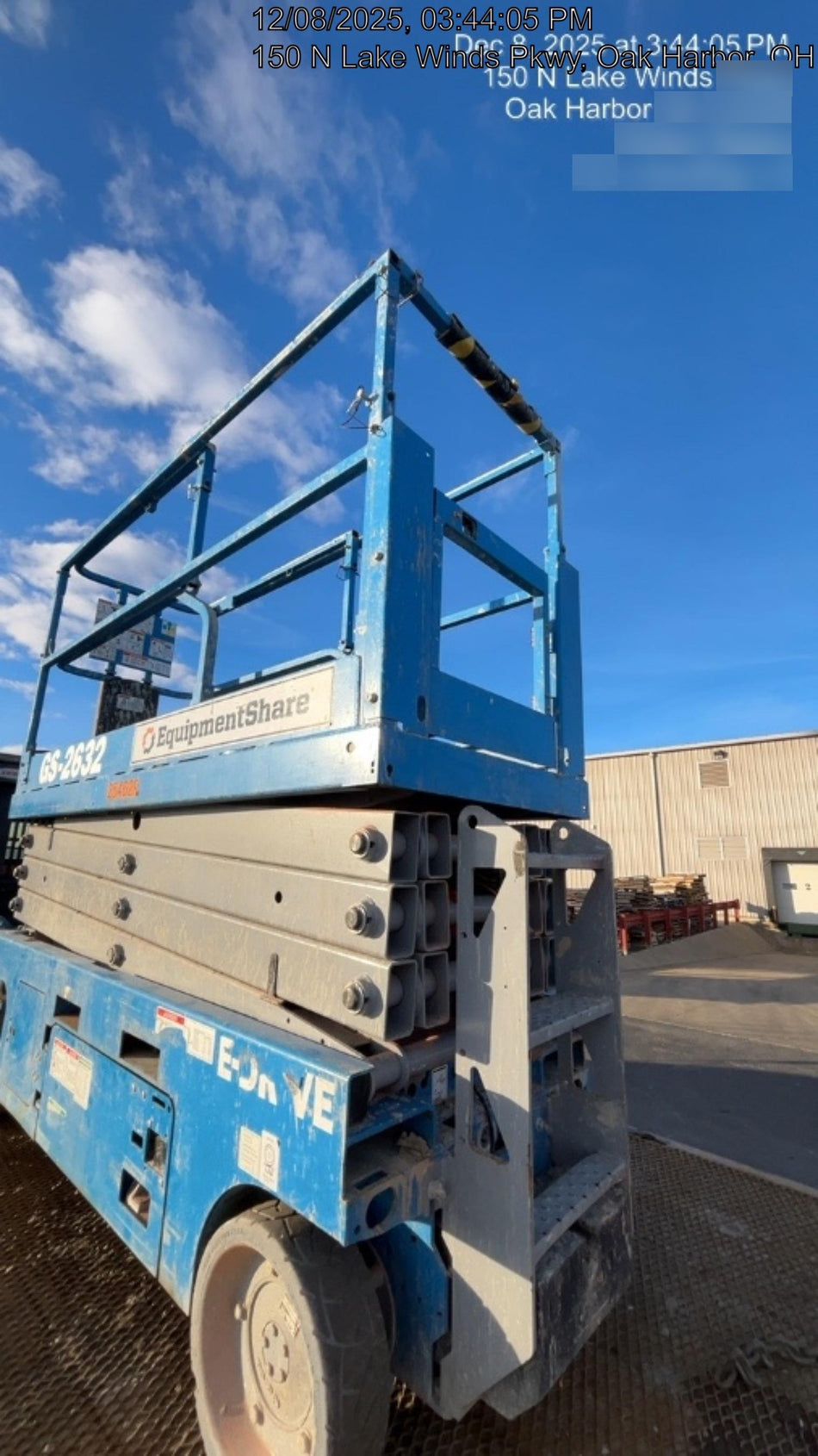 2022 GENIE GS-2632