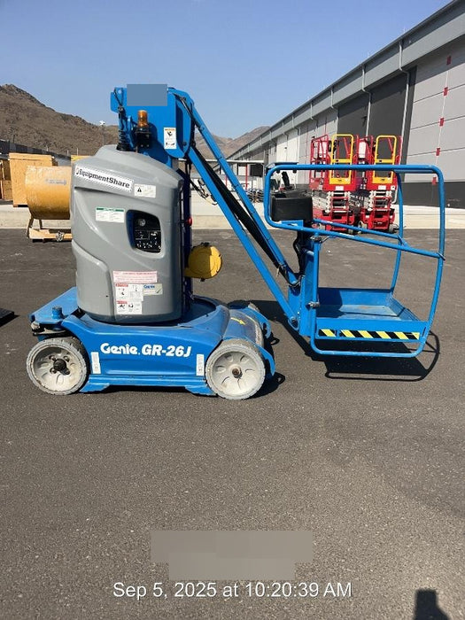 2020 GENIE GR-26J