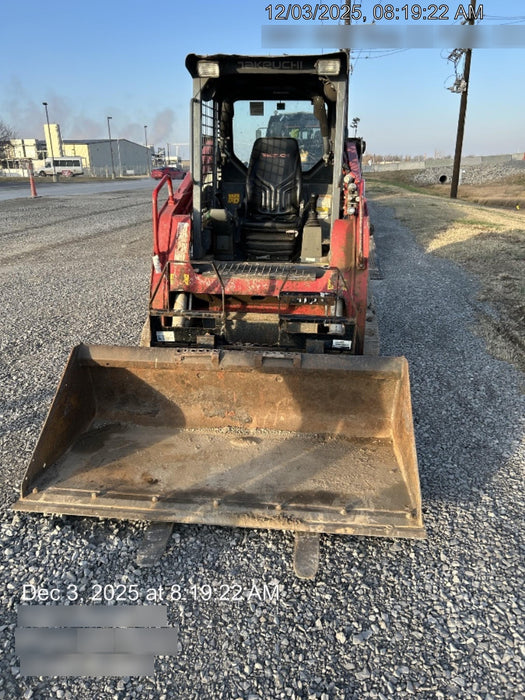 2019 Takeuchi TL8 Radial ROPS, ROPS/FOPS Canopy, 15" Wide Rubber Tracks, Back-up Alarm, Front & Rear Working Lights, Auxiliary Hydraulics, Two-Speed Travel, Electronic Monitoring System 76" HD Dirt Bucket with 8 Teeth, 20.3 cubic feet Capacity