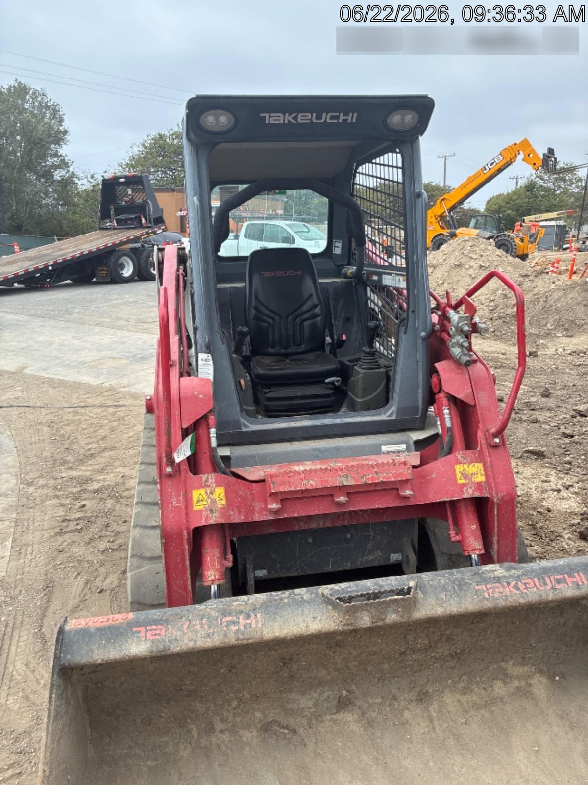 2022 TAKEUCHI TL8R2-R