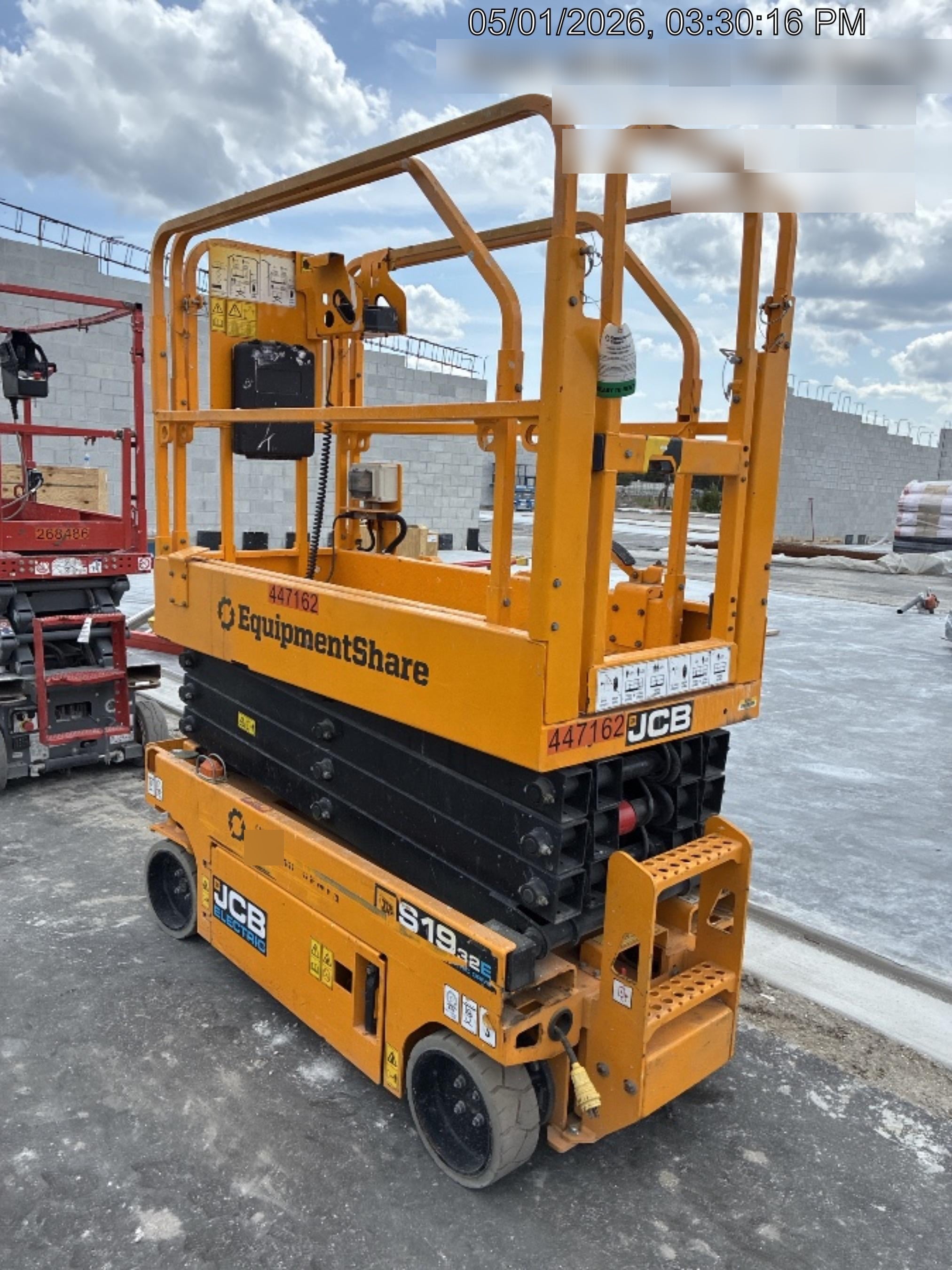 2024 JCB S1932E