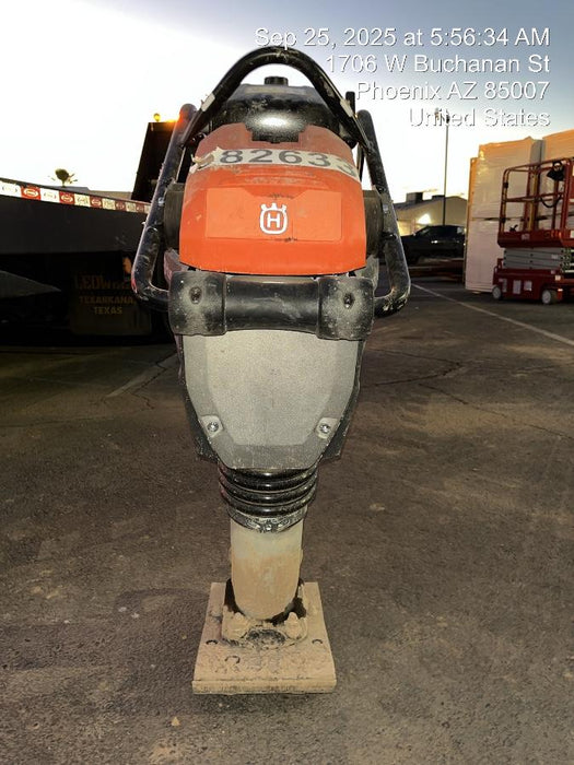 2025 HUSQVARNA LT5005