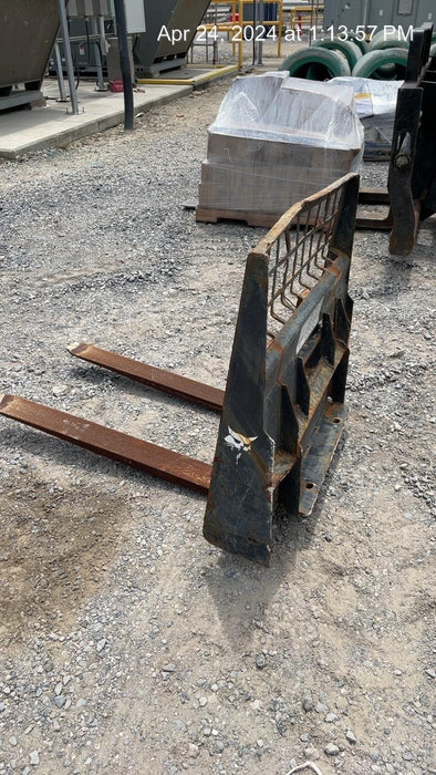 2019 WOODS 48" Pallet Forks - Woods