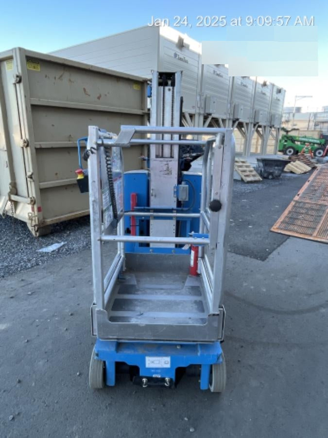 2020 GENIE GR-20