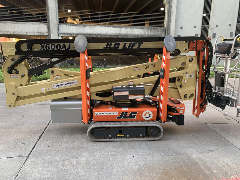 2021 JLG X600AJ