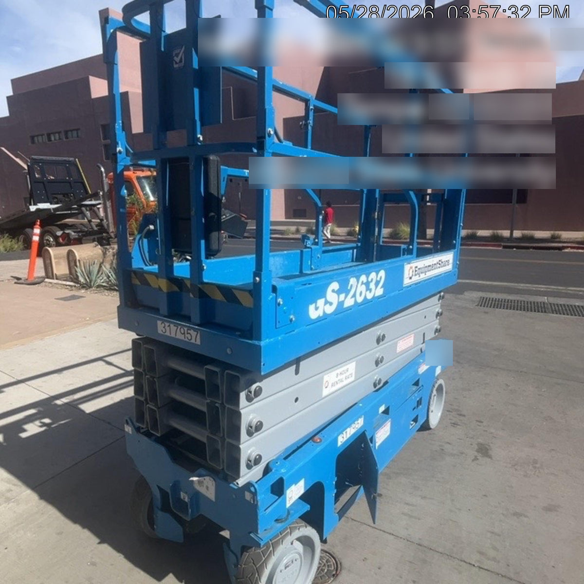 2023 GENIE GS-2632