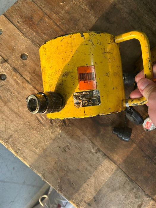 2024 ENERPAC RCS1002