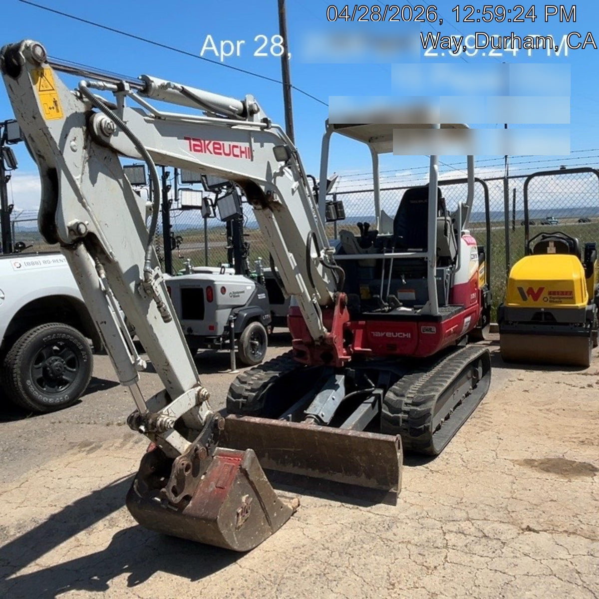 2022 TAKEUCHI TB235-2R