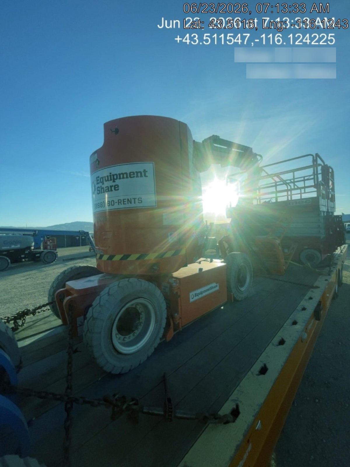 2021 JLG E300AJP
