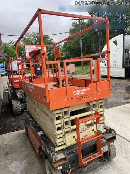 2022 JLG ES3246