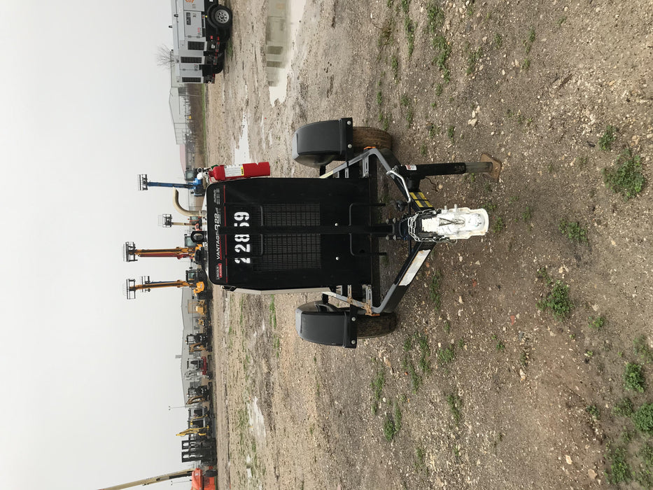 2019 Lincoln Electric Vantage 322 Lincoln Vantage 322 Welder w/Trailer, Light Kit, Cable Rack