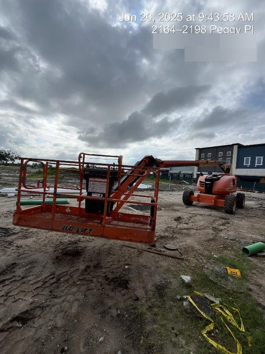 2019 JLG 600AJ