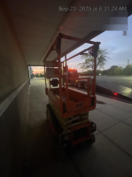 2021 JLG ES1932