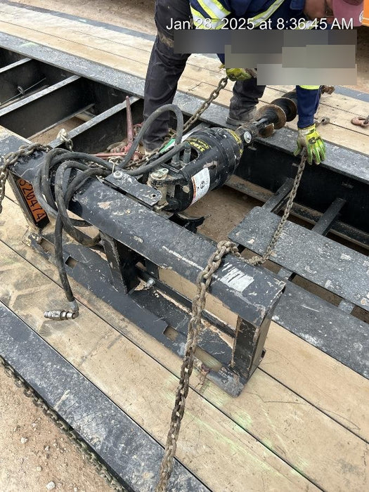 2023 AUGER TORQUE 3300-30