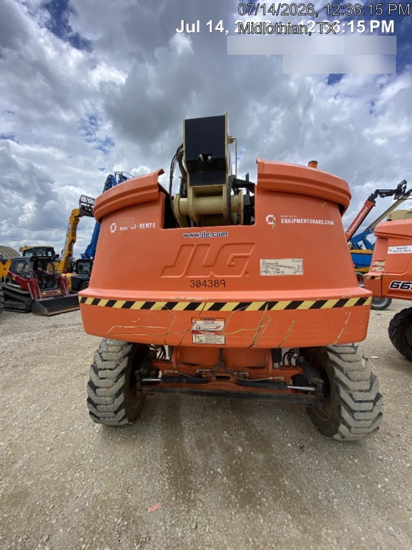 2023 JLG 660SJ