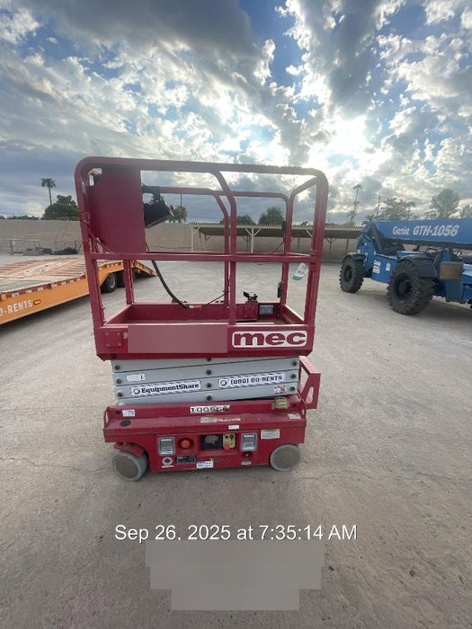 2020 MEC 1330SE Solid NM Tires, Steel Swing out Doors, LCS, Beacon, 900W Invertor