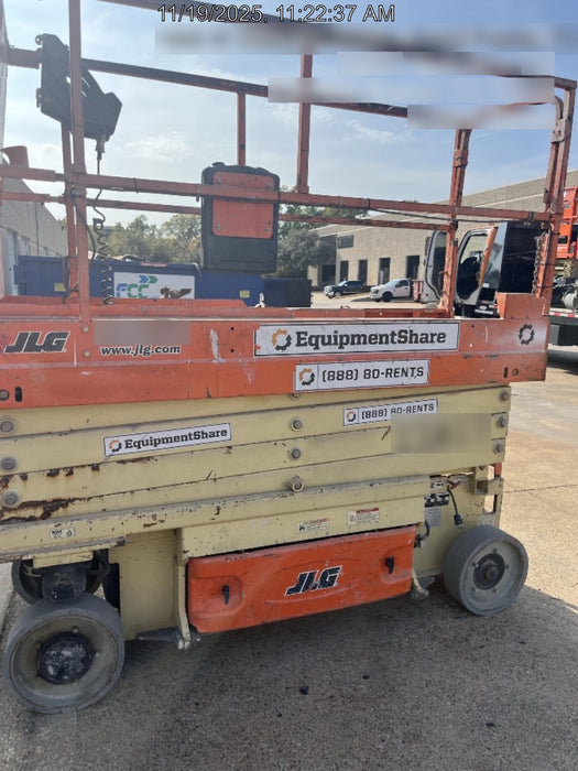 2016 JLG 2632ES