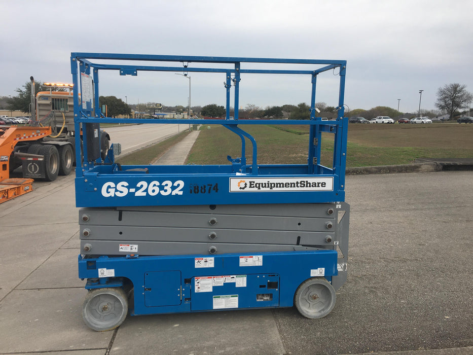 2018 Genie GS-2632 GENIE GS-2632 w/Fixed Rail, Chain Entry