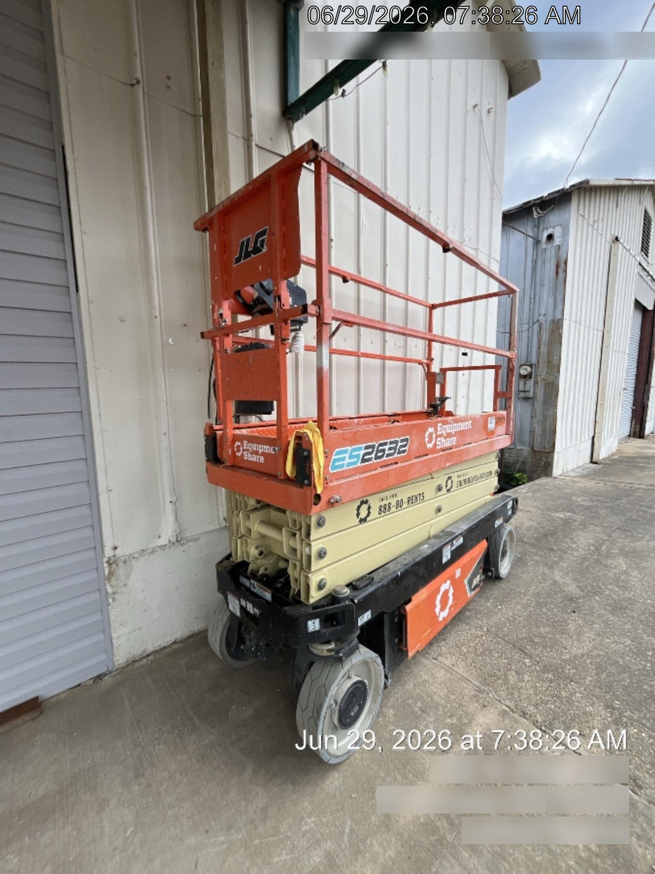 2023 JLG ES2632
