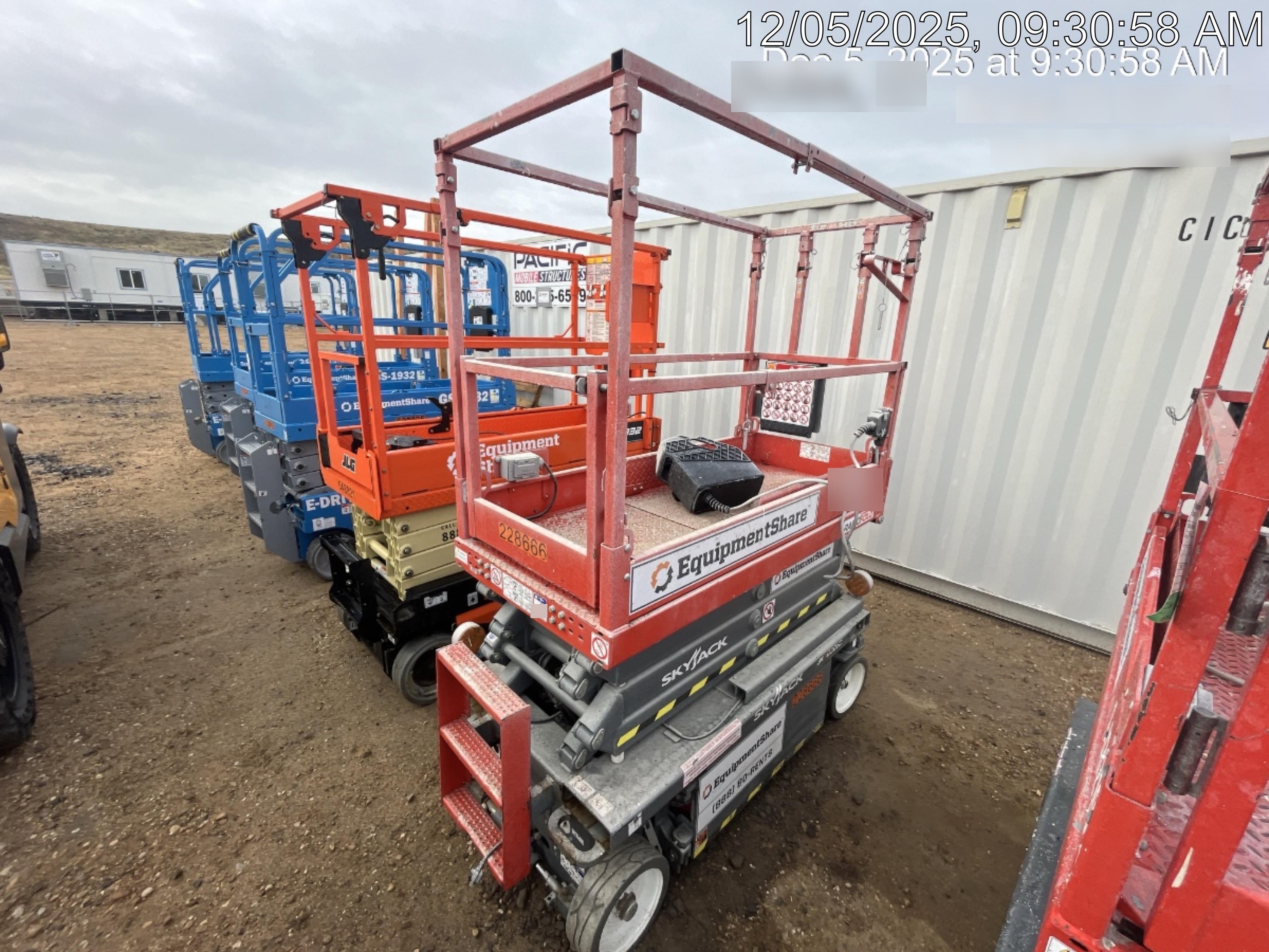 2022 SKYJACK SJ3219