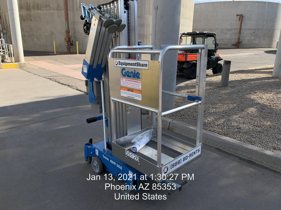 2019 GENIE AWP-30S