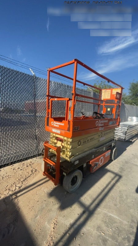 2022 JLG ES2632
