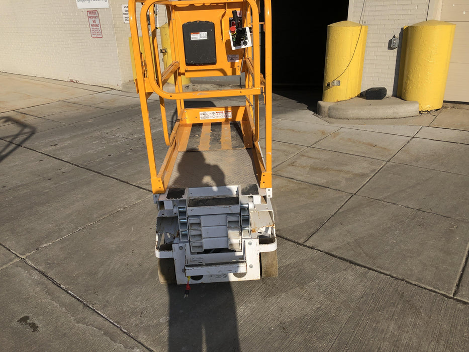 Custom Equipment HB-1430 <ul>
 <li>Hy-Brid Scissor Lift</li>
  <li>Platform capacity up to 670 lbs.</li>
  <li>Working height up to 20 ft</li>
  <li>Weighs under 1,700 lbs.</li>
  <li>Non-marking wheels </li>
</ul>