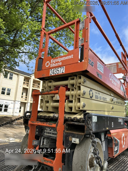 2022 JLG ES2632