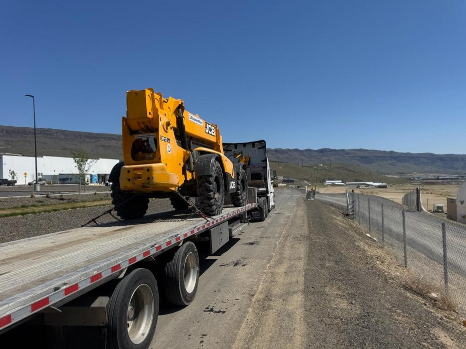 2020 JCB 512-56 Canopy, 74Hp, Solid Tires, Work Lights, Beacon, Aux Hydraulics, Back up Alarm, Lifting Eye, ES Decals