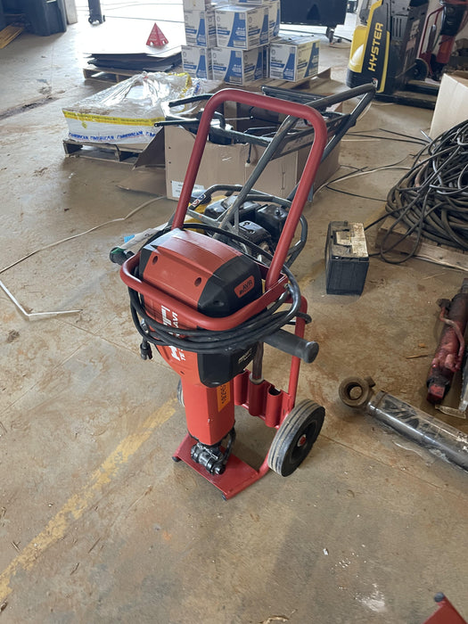 2020 HILTI TE 3000-AVR