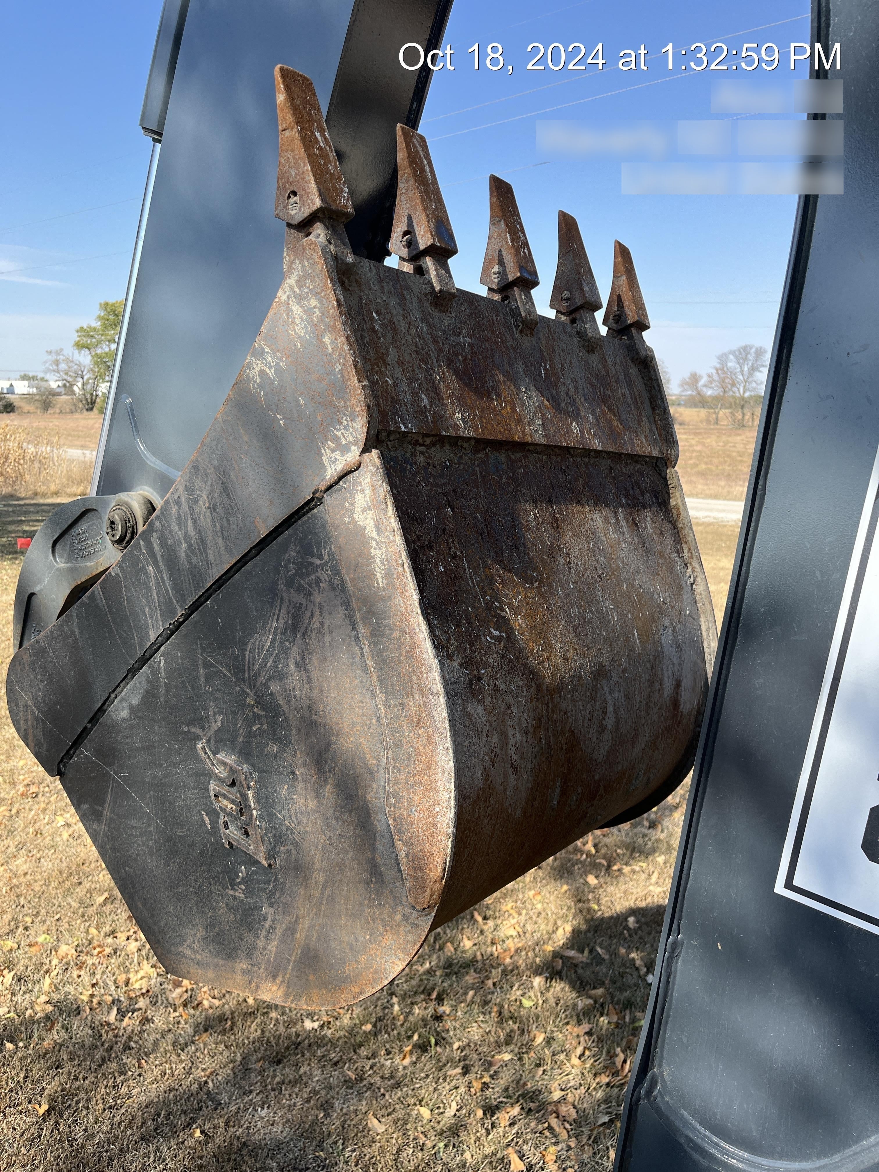 2023 TAG MANUFACTURING 30" Bucket - Tag