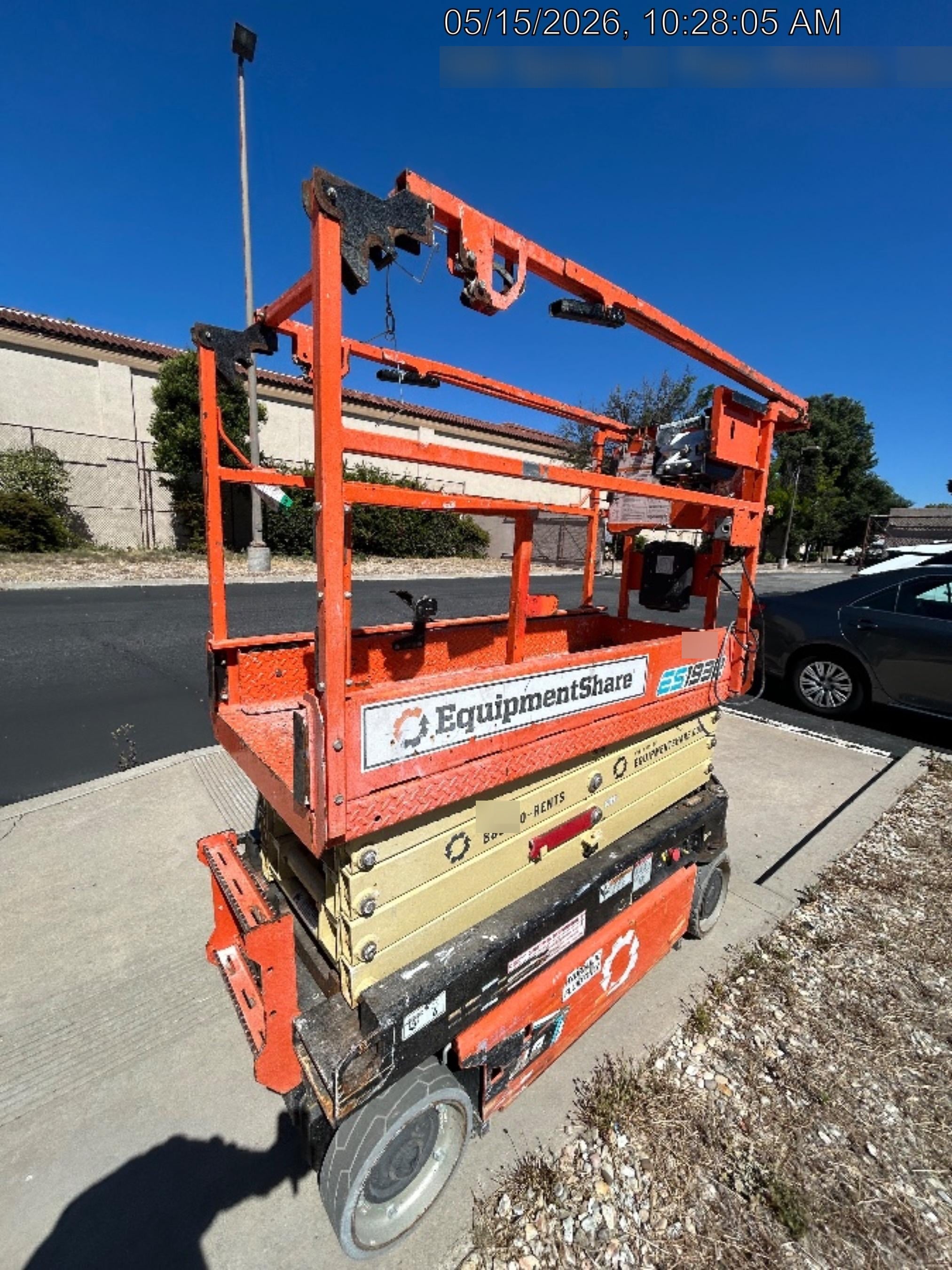 2022 JLG ES1932