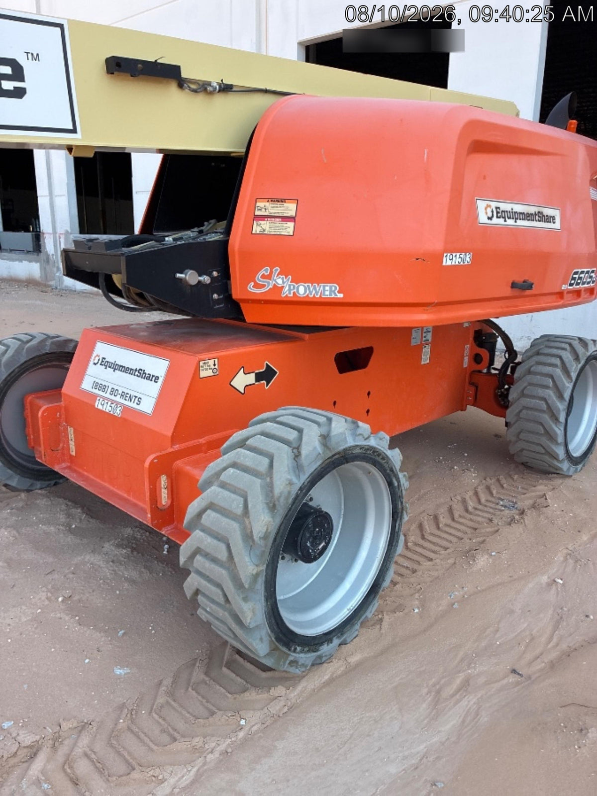 2021 JLG 660SJ