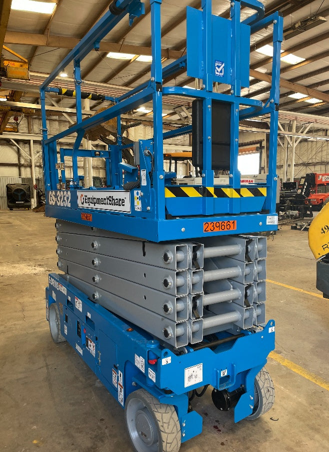 2022 GENIE GS-3232