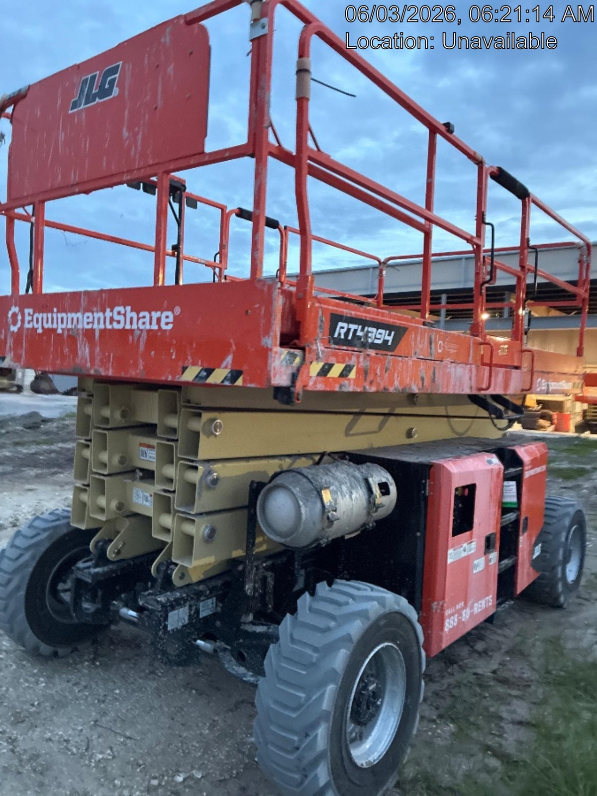 2025 JLG RT4394